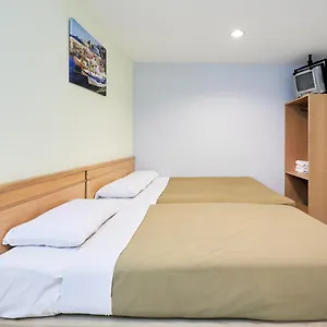 Tang Hotel, Petaling Street, Merdeka Pnb 118 Tower *** Kuala Lumpur